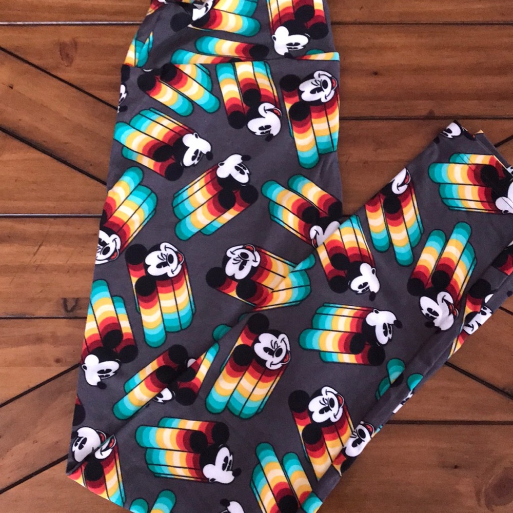 One Size Leggings Disney New